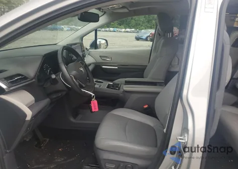 2021 Toyota Sienna Xle from USA, damaged, VIN 5TDYSKFC4MS004419